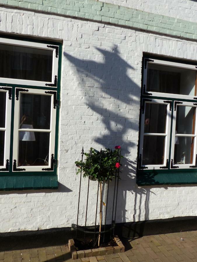 Alter Kraemerladen Von 1732 Friedrichstadt Kültér fotó